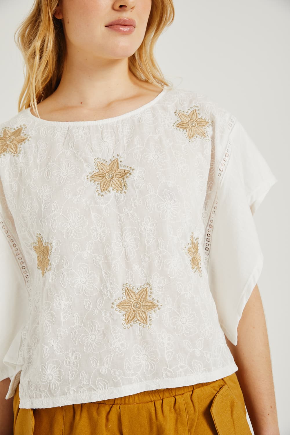 RN2676 - REMERA DALIA