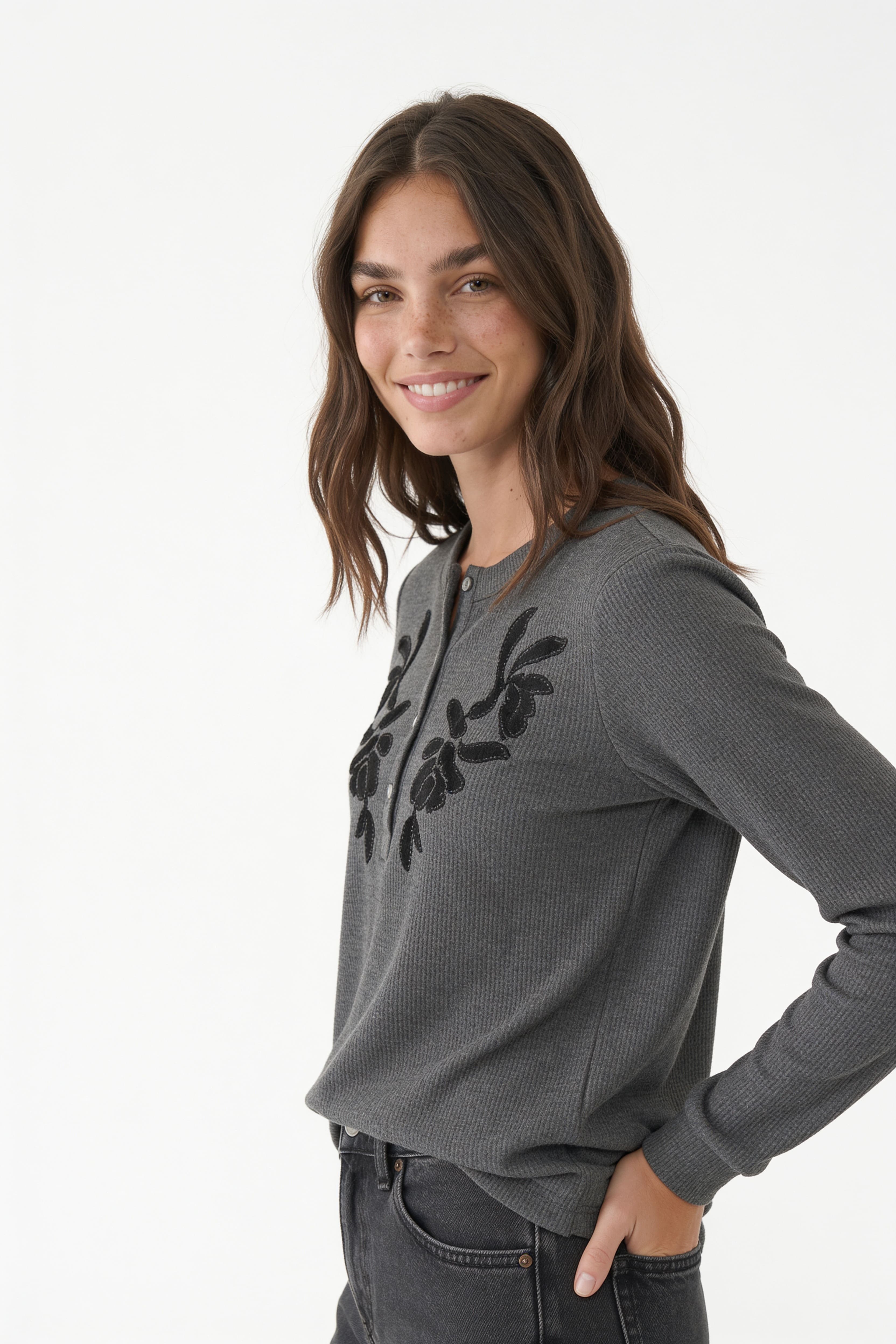 RN1653 - REMERA CARDON