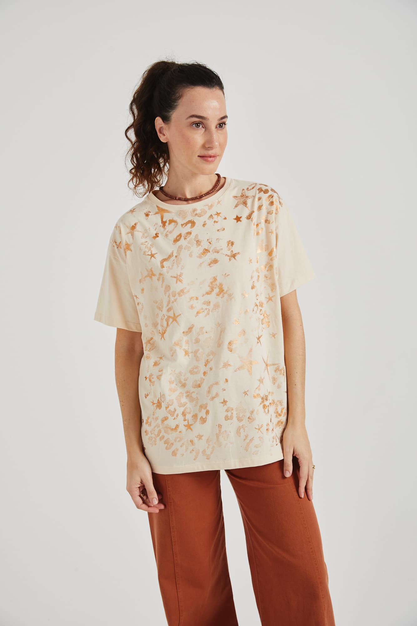 RN1523 - REMERA STARS