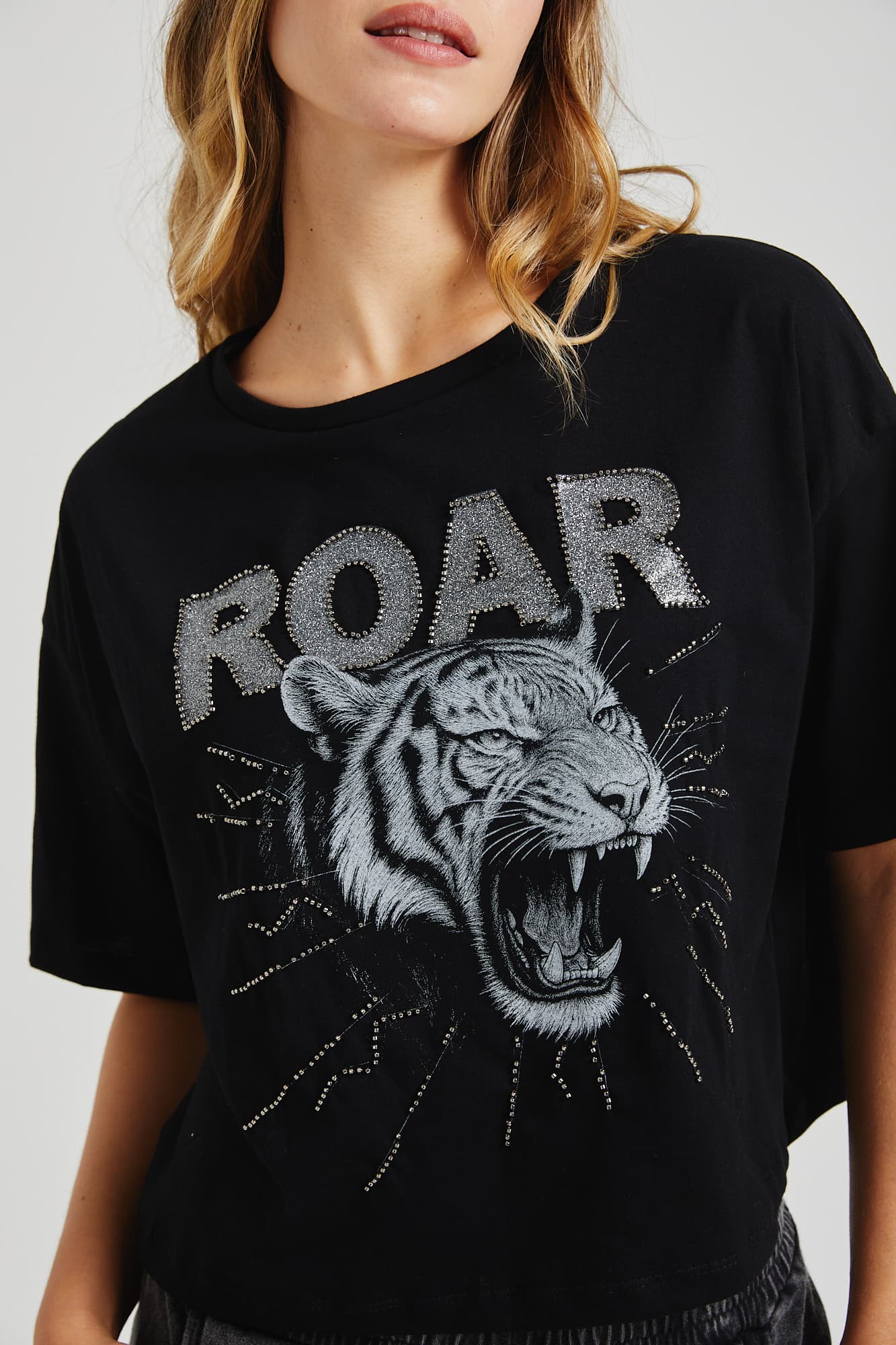 RN2623 - REMERA ASTER 