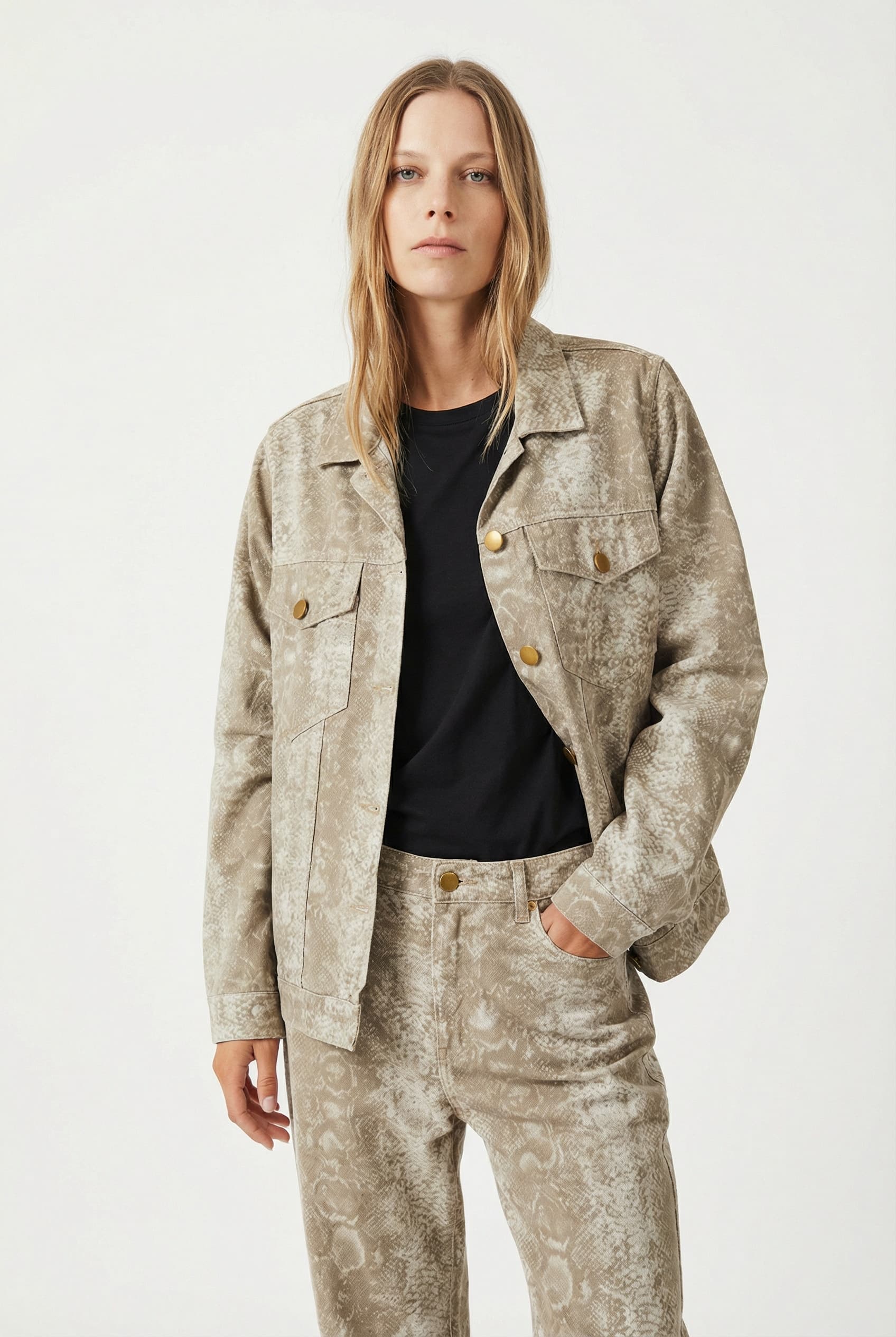 JN1509 - CHAQUETA WALDEN