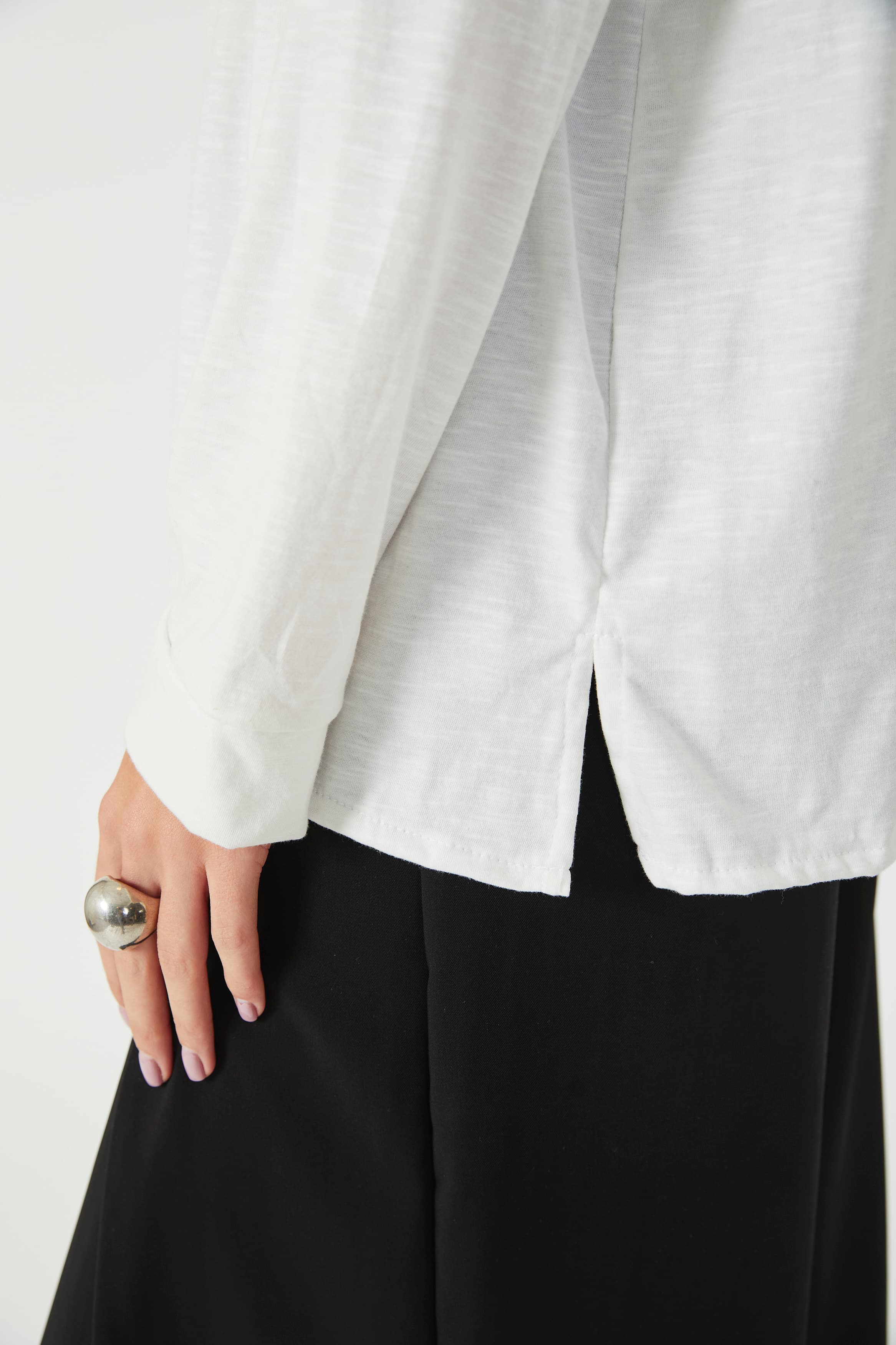 RN1509 - REMERA HUNA