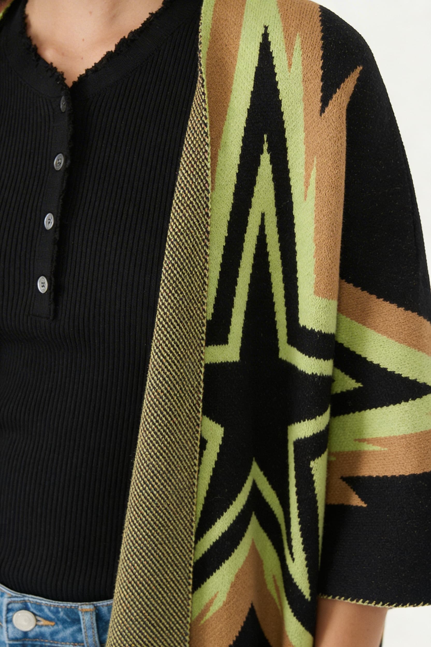 SN1570 - CAPA DOYERS