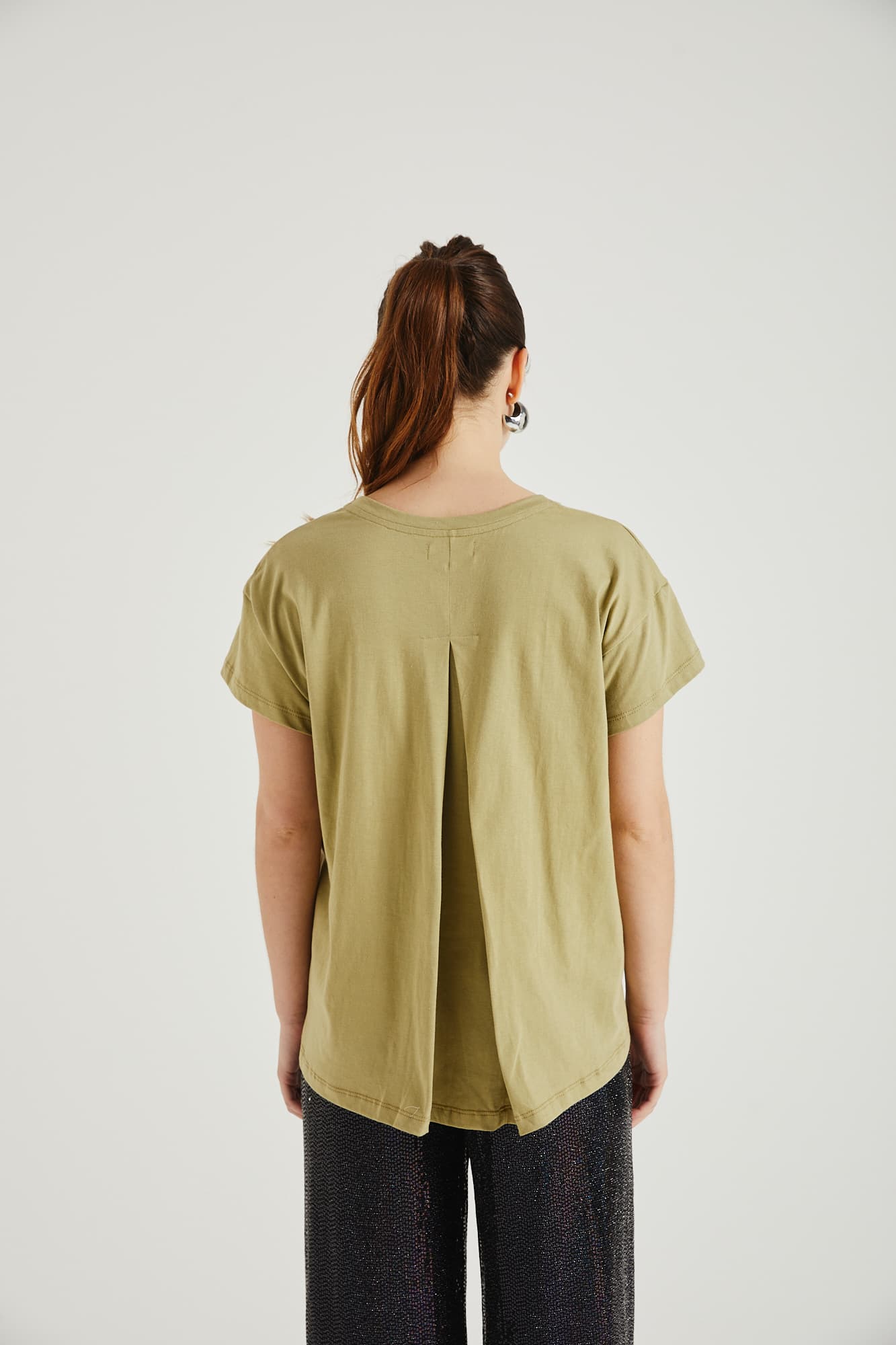 RN2622 - REMERA PARAISO