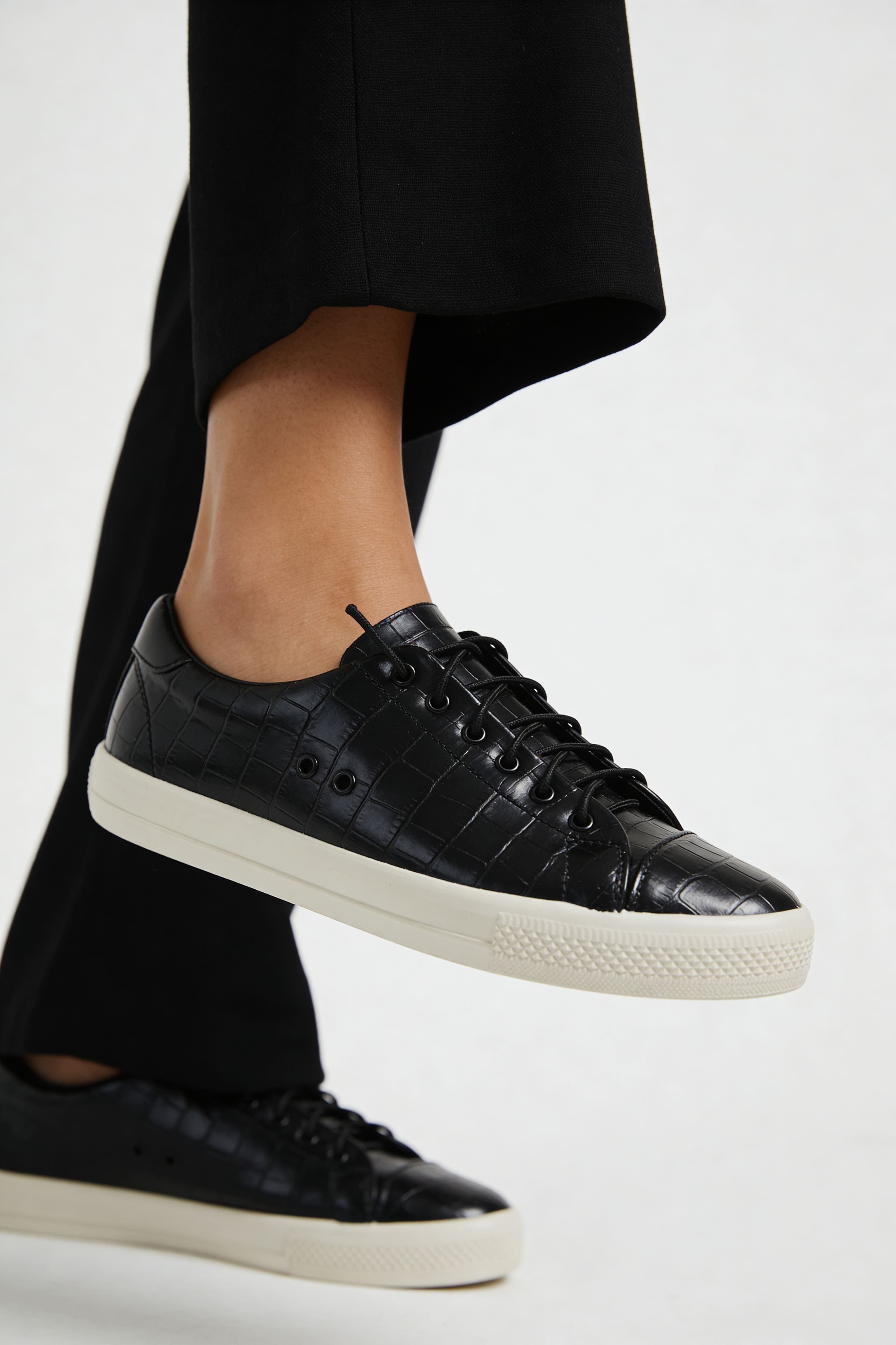 ZB1503 - ZAPATILLA ARAZEL