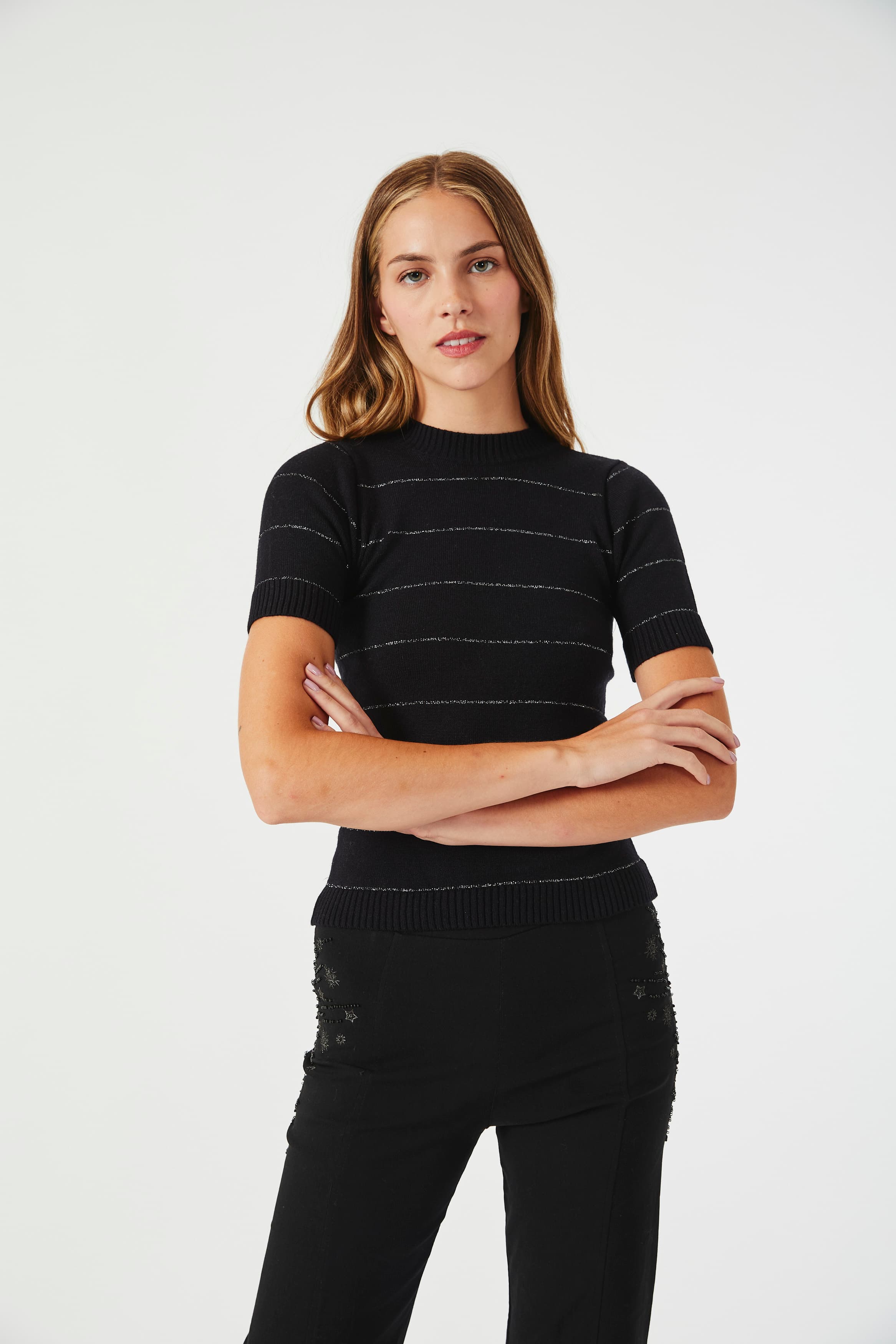 SN1540 - REMERA TEJIDA SALCOUT