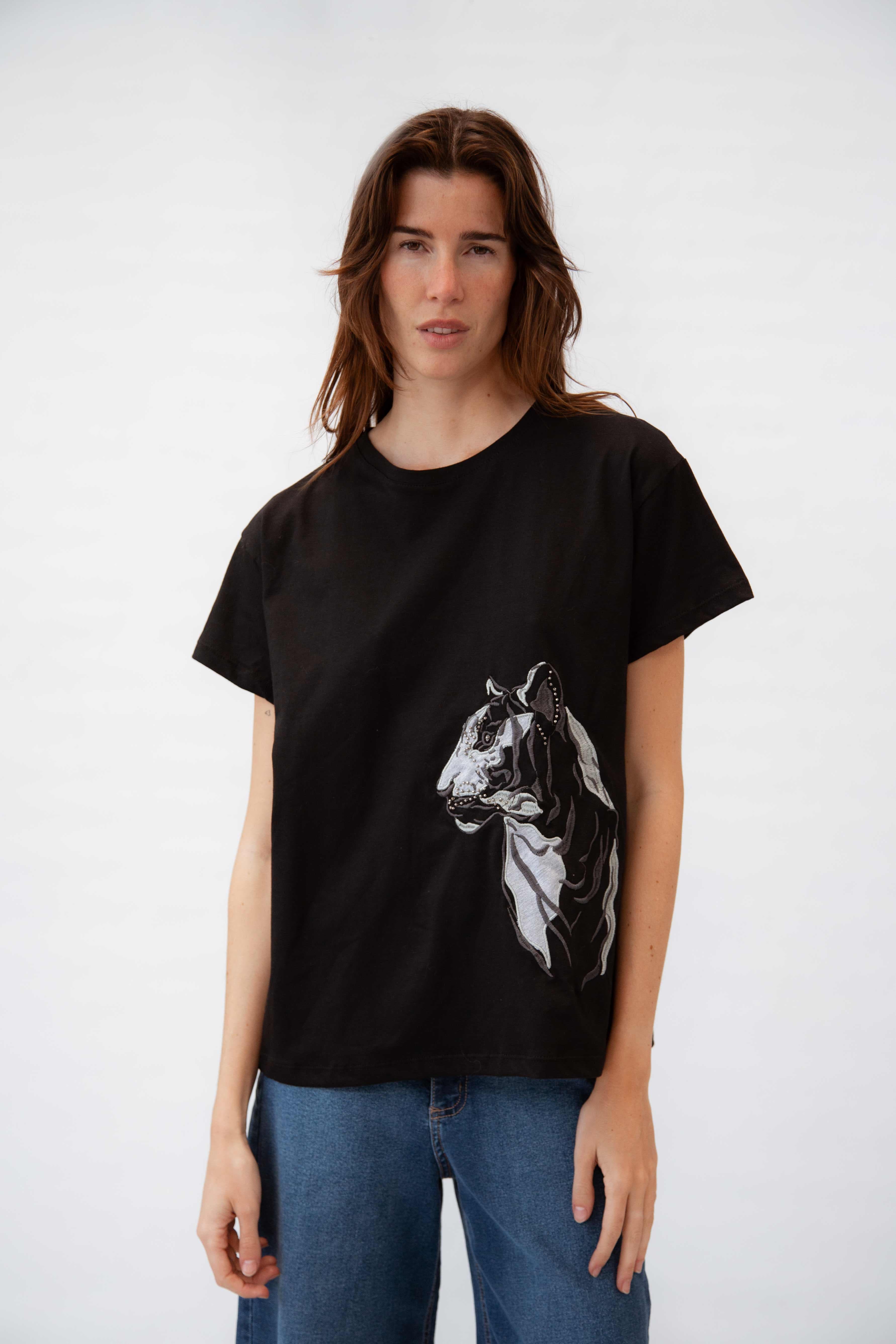 RN2662 - REMERA ABELIA 