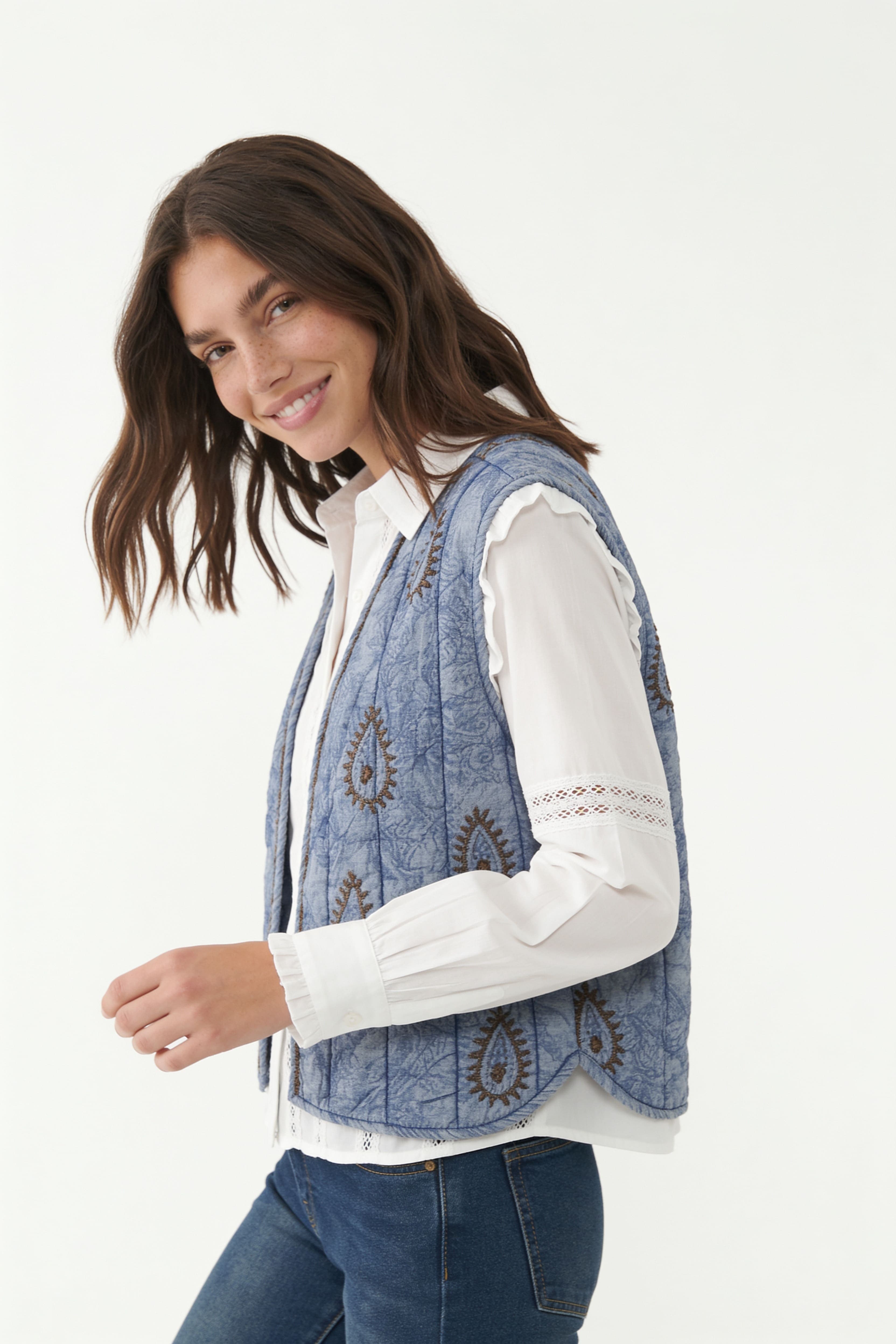 JI1604 - CHALECO ADELINA