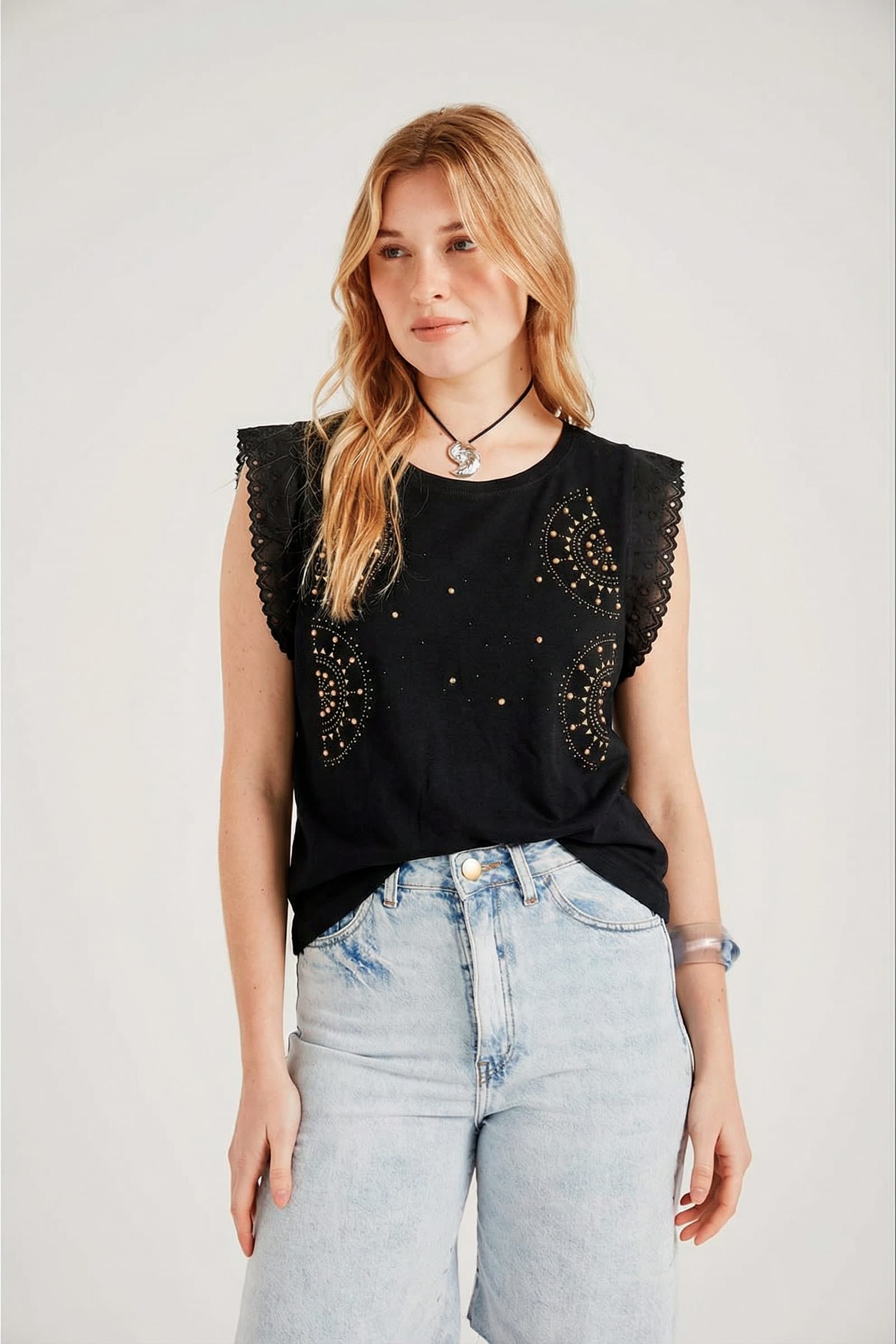 RN2642 - REMERA SAUCO