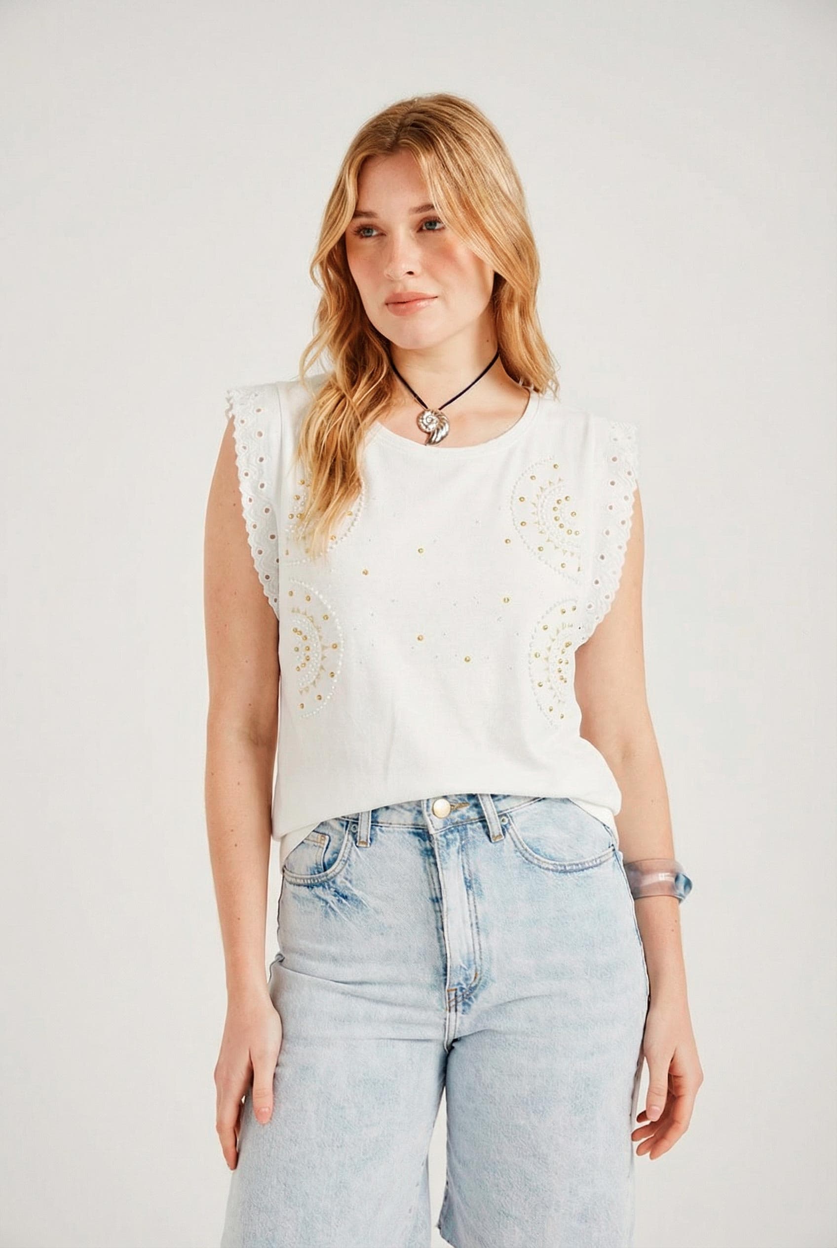 RN2642 - REMERA SAUCO