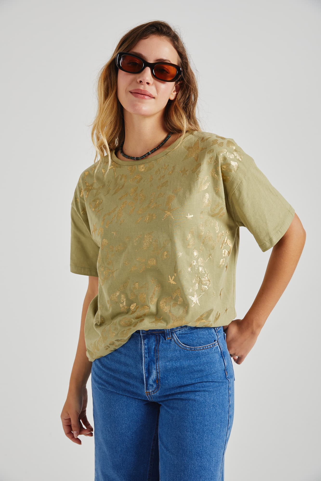 RN1523 - REMERA STARS