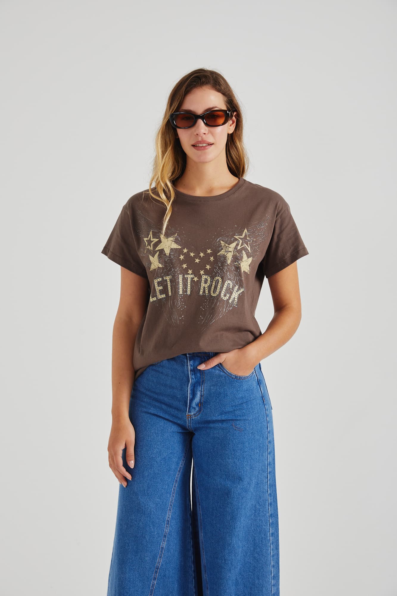 RN1515 - REMERA FERRY