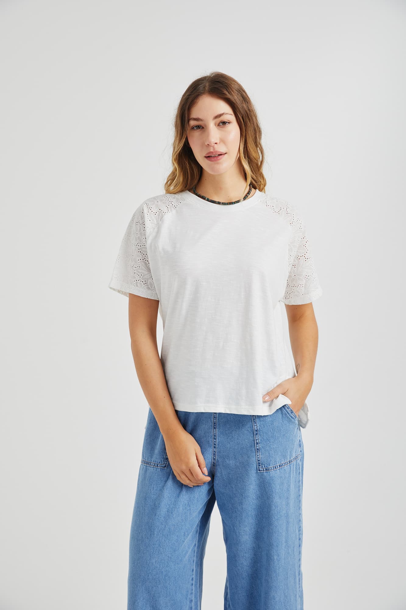 RN2608 - REMERA DOROTHY
