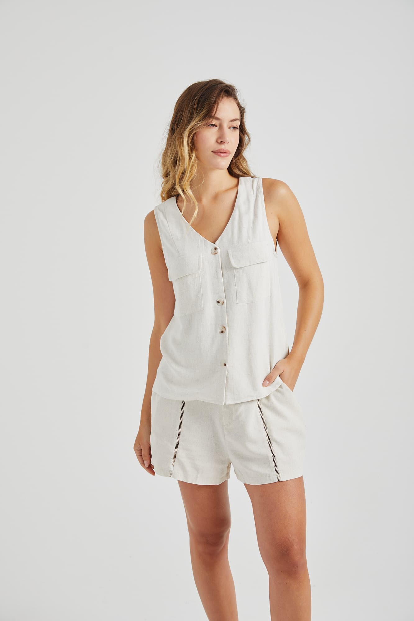 CC2593 - CHALECO ALAWA