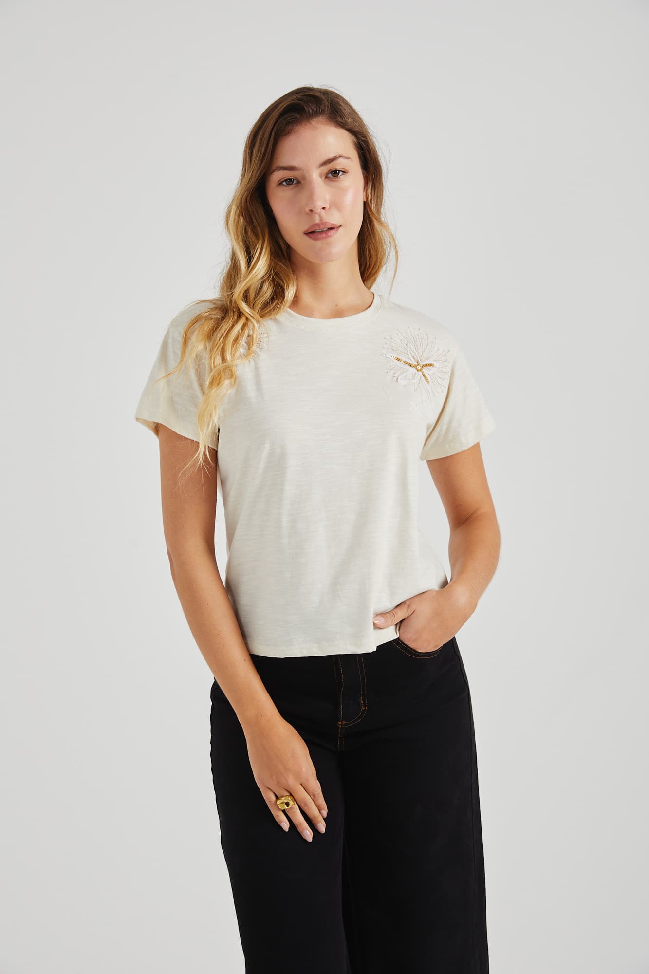 RN2609 - REMERA ELIZA