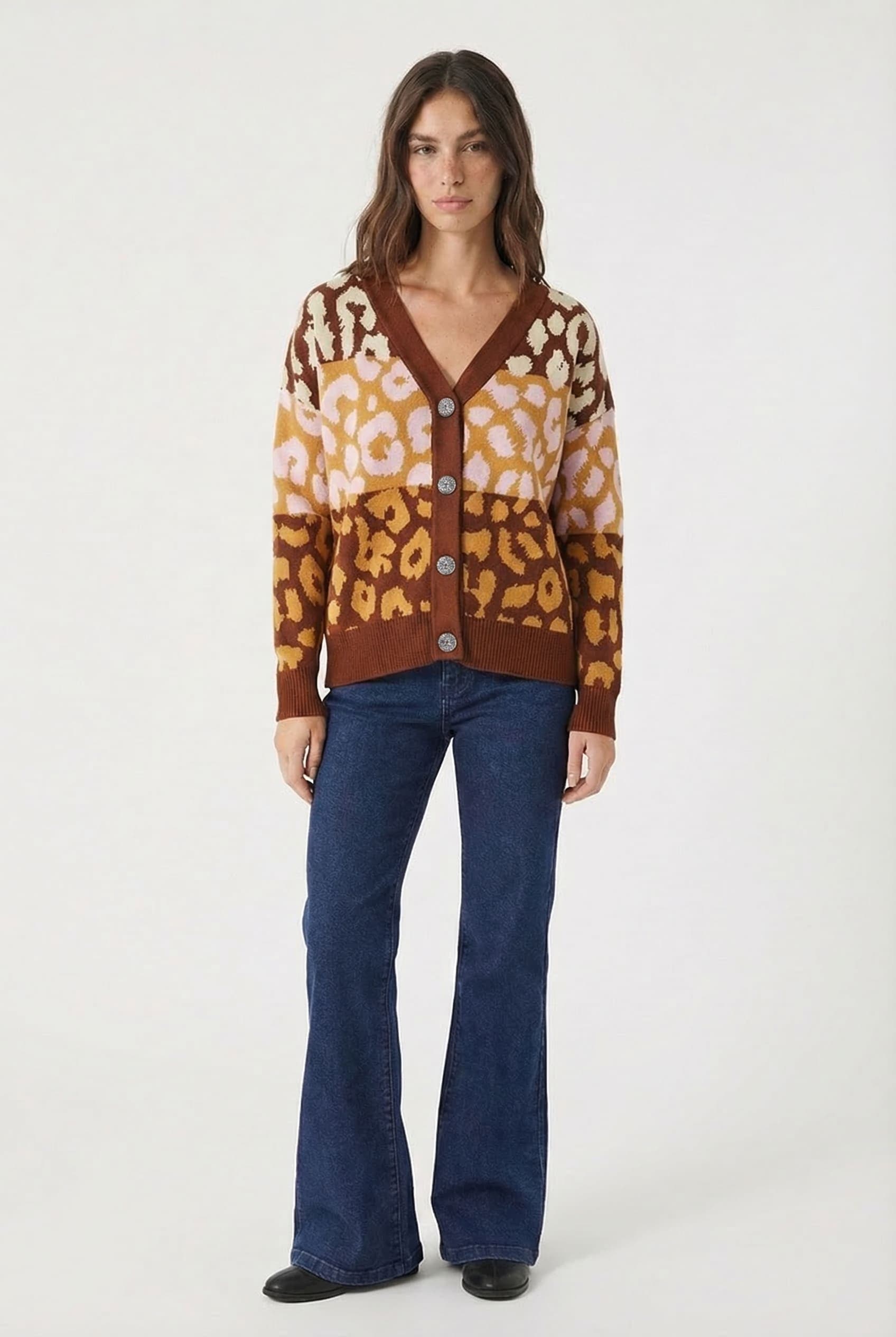 SN1516 - CARDIGAN BUSH