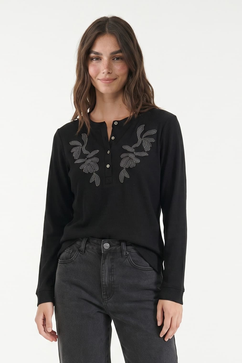 RN1653 - REMERA CARDON