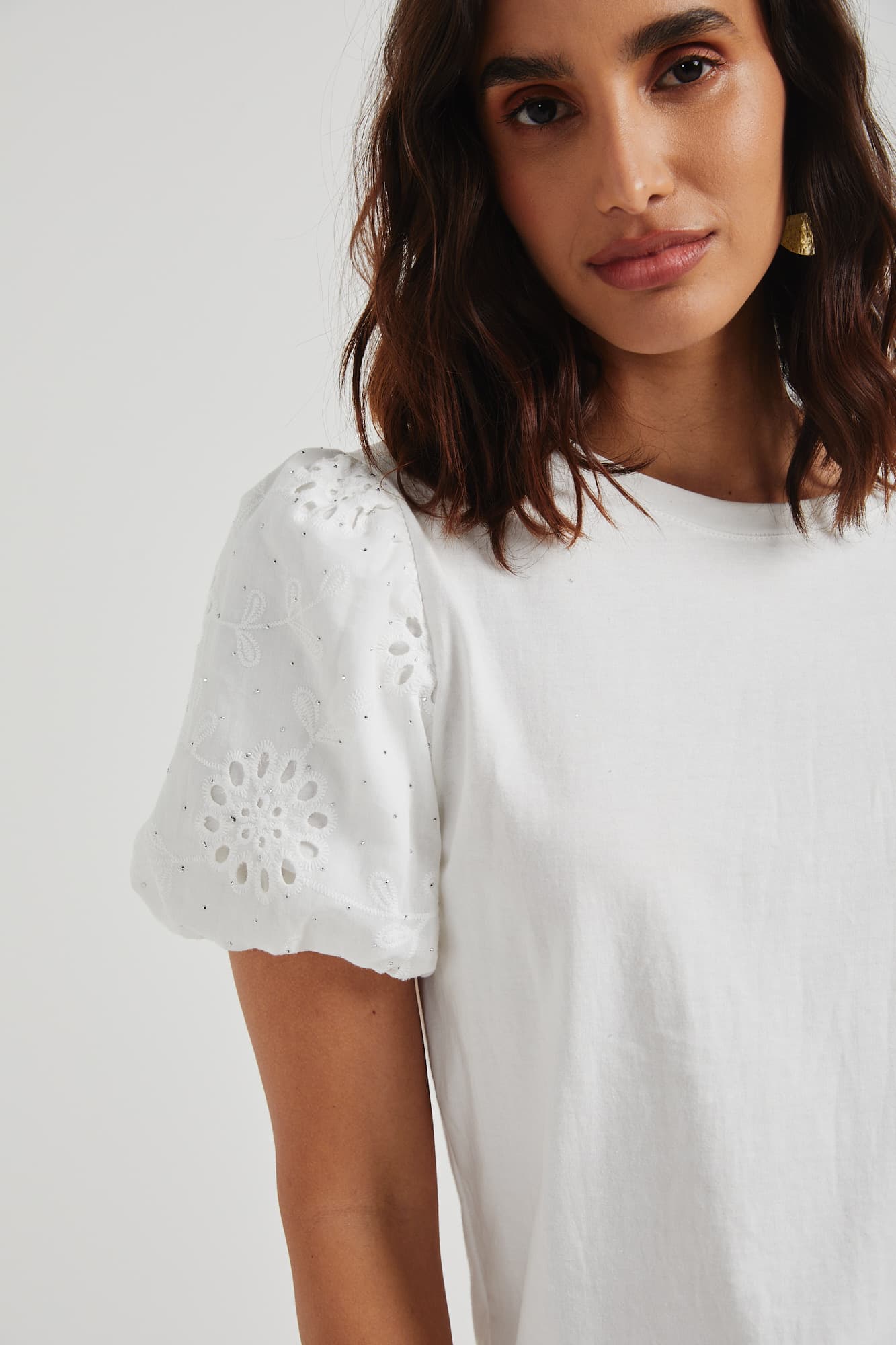 RN2606 - REMERA GARDENIA 