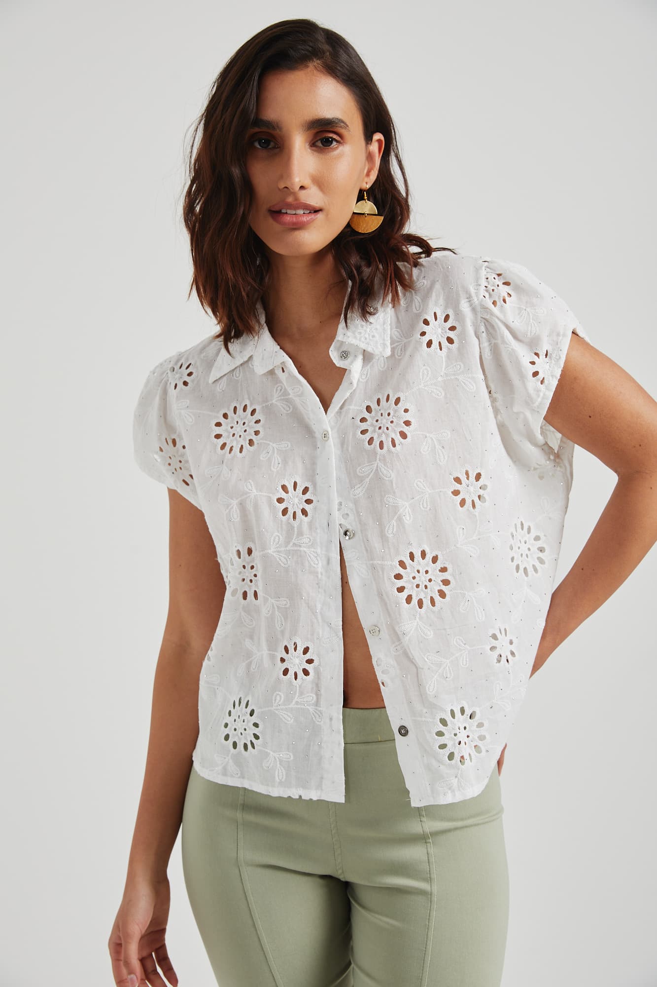 CN2606 - CAMISA AZUCENA