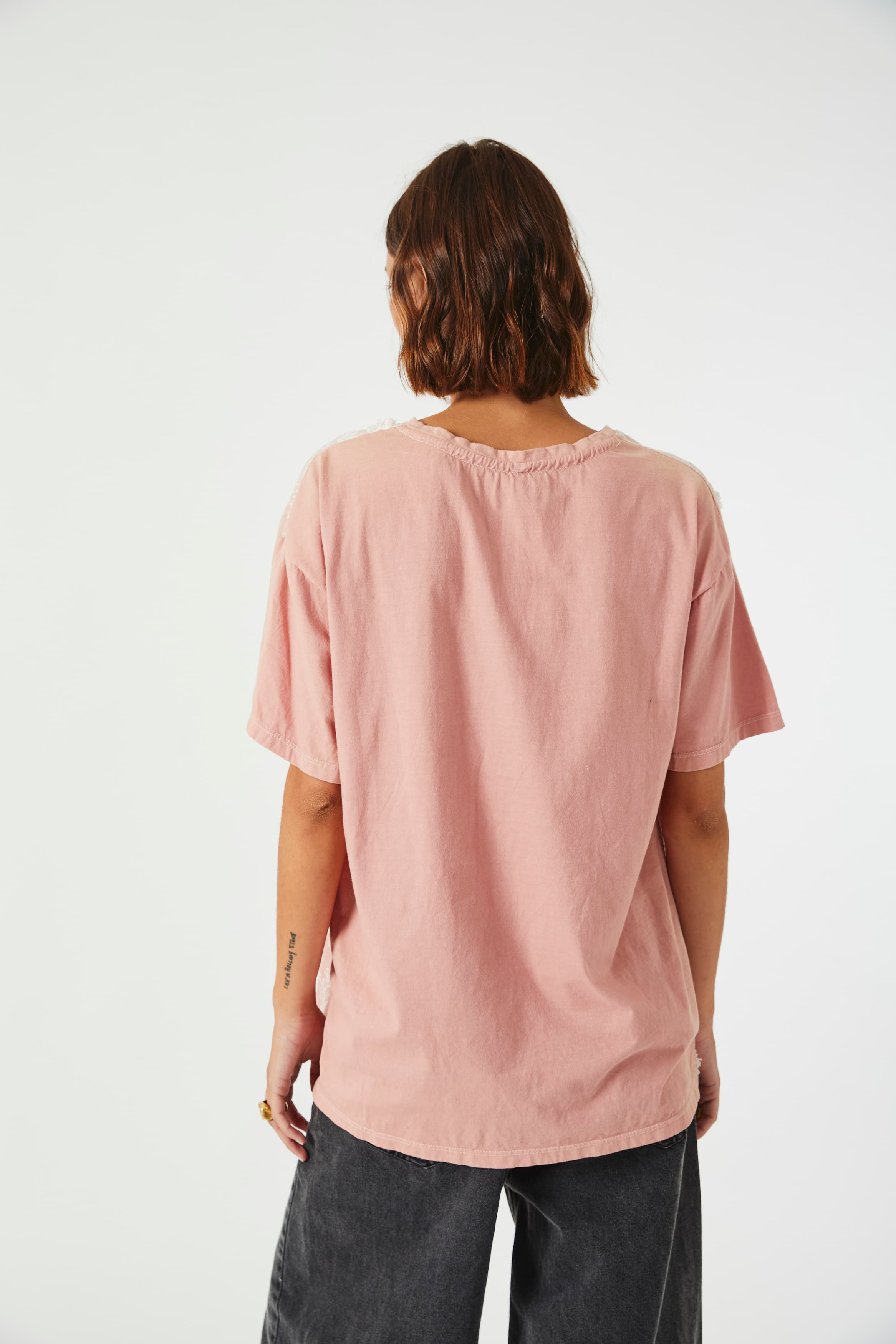 RN1504 - REMERA TALMANIA