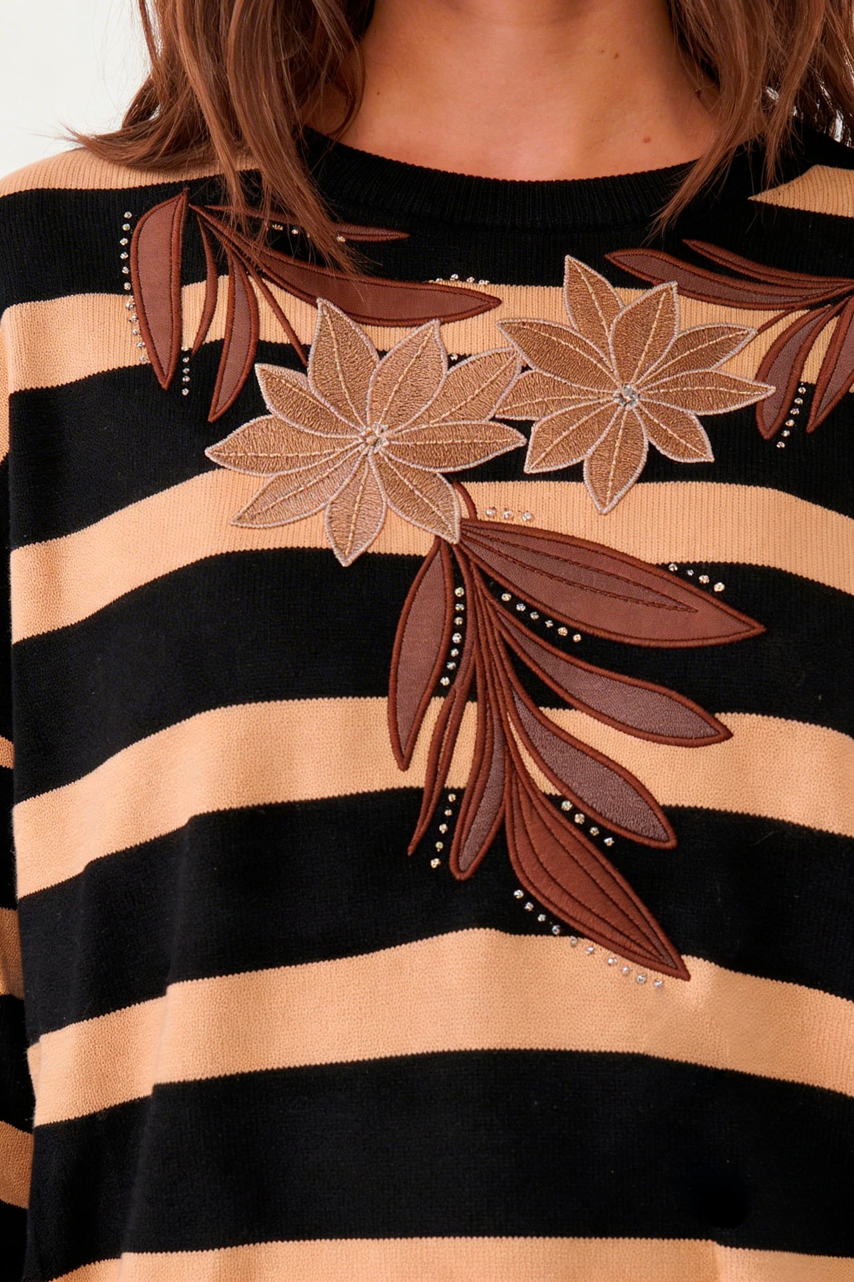 SC1683 - SWEATER CARAMEL